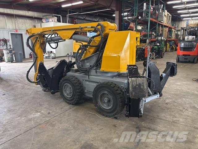 Brokk BM250E حفارات هدم