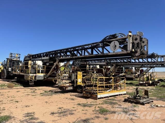 Bucyrus SKSS-16 معدات الثقب السطحي