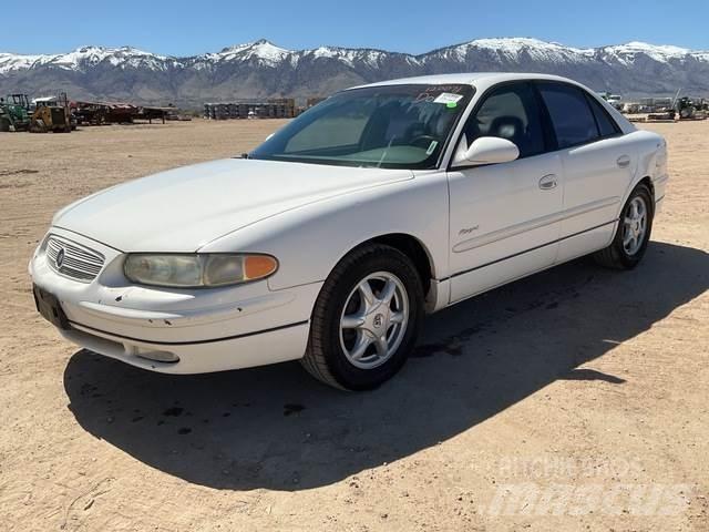 Buick Regal LS سيارات