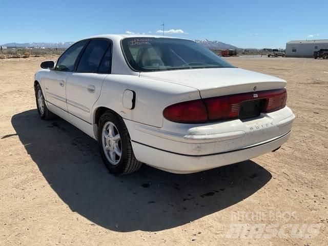 Buick Regal LS سيارات