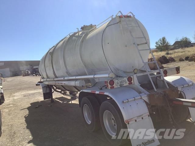 Butler  مقطورات أخرى