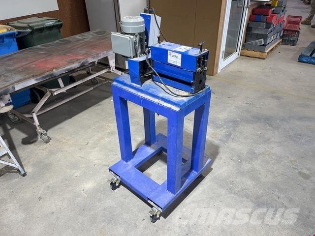  Cable Stripper أخرى