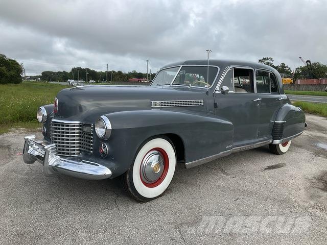 Cadillac  سيارات