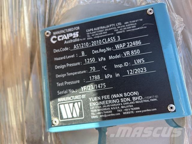  Caps CR30-7 مكابس