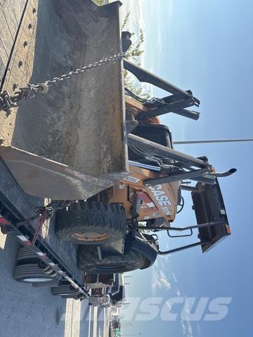 CASE 570N EP لوادر وحفارات أمامية