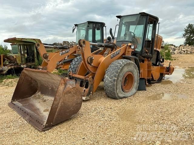 CASE 621F لوادر بعجل