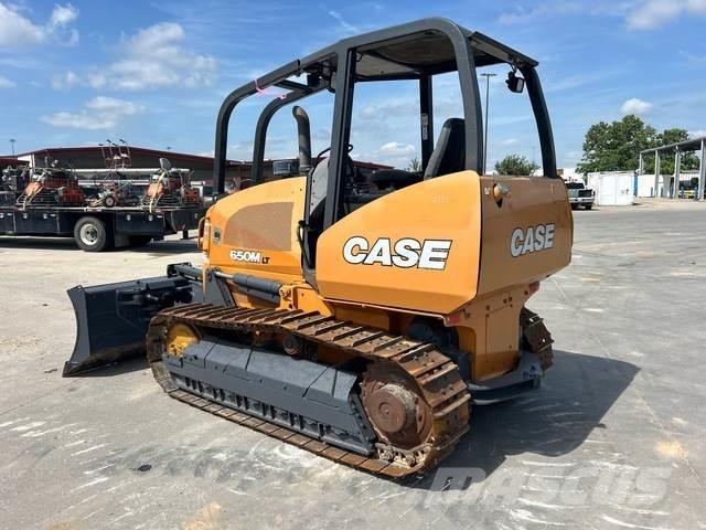 CASE 650M LT بلدوزرات مجنزرة