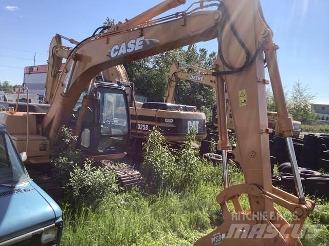 CASE CX130 حفارات زحافة