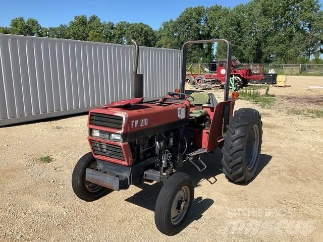 Case IH 385 الجرارات