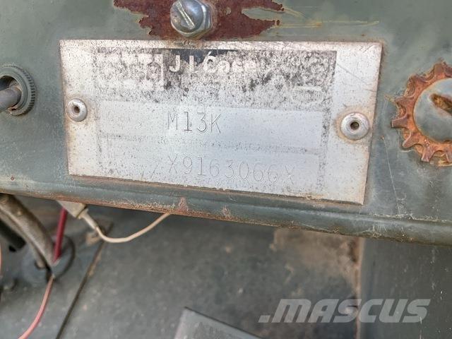 CASE M13K شاحنات الطرق الوعرة