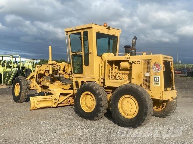 CAT 12G معدات تمهيد الطرق