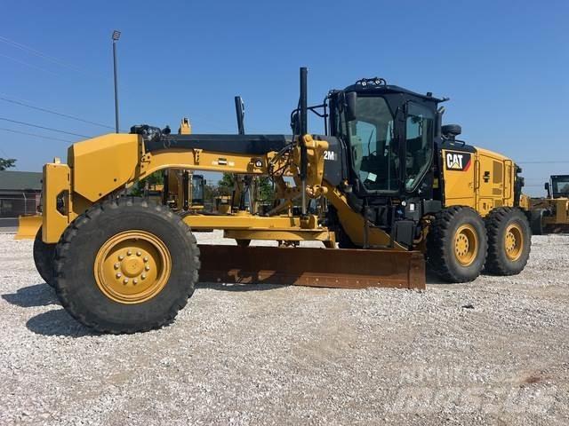 CAT 12M3 معدات تمهيد الطرق