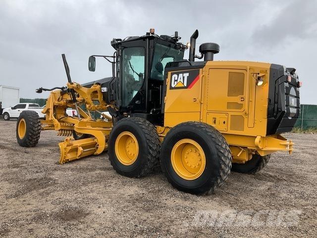 CAT 12M3 معدات تمهيد الطرق