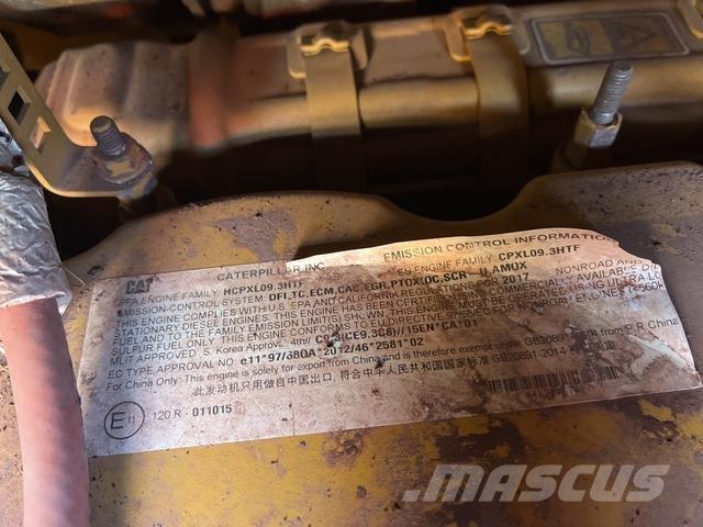 CAT 12M3 معدات تمهيد الطرق