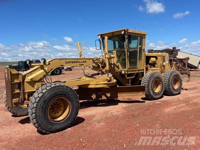 CAT 140G معدات تمهيد الطرق