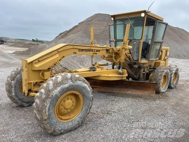 CAT 140G معدات تمهيد الطرق