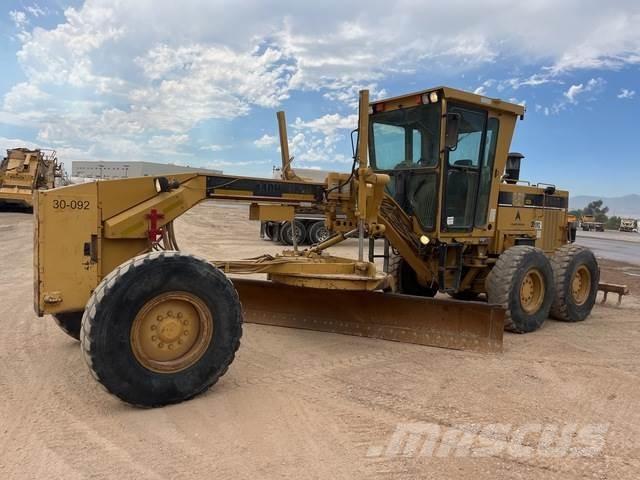 CAT 140H معدات تمهيد الطرق