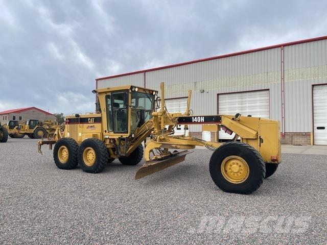 CAT 140H VHP معدات تمهيد الطرق