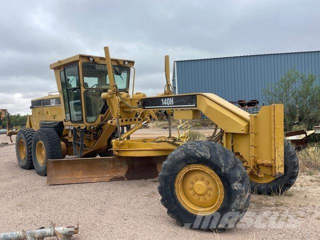 CAT 140HNA معدات تمهيد الطرق