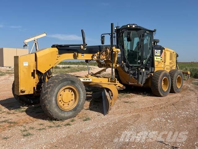 CAT 140M2 AWD معدات تمهيد الطرق