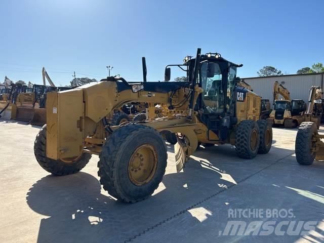 CAT 140M3 معدات تمهيد الطرق