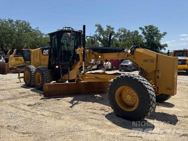 CAT 140M3 معدات تمهيد الطرق