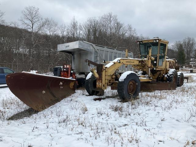 CAT 14G معدات تمهيد الطرق