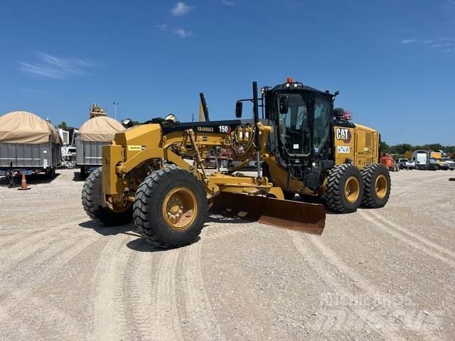 CAT 150 معدات تمهيد الطرق