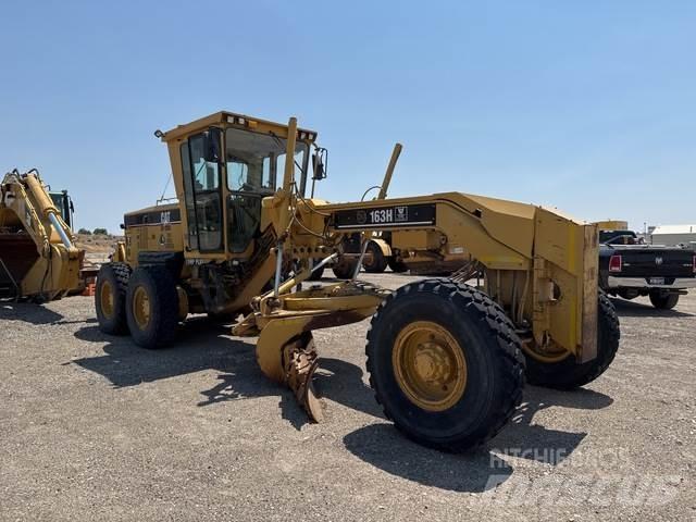 CAT 163H معدات تمهيد الطرق