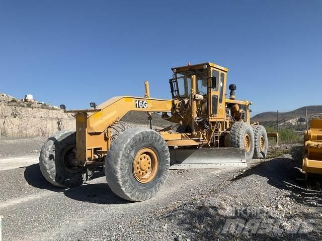 CAT 16G معدات تمهيد الطرق