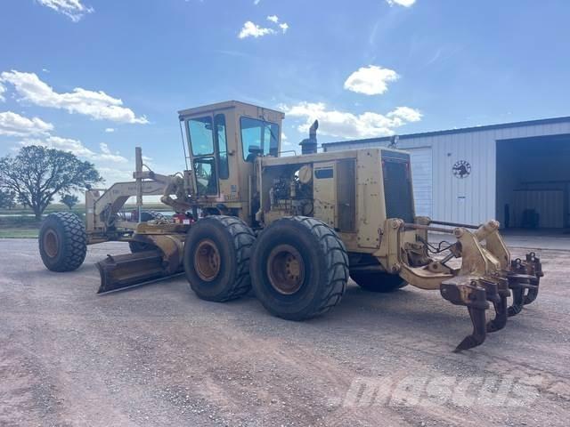 CAT 16G معدات تمهيد الطرق