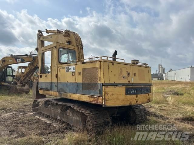 CAT 215 حفارات زحافة
