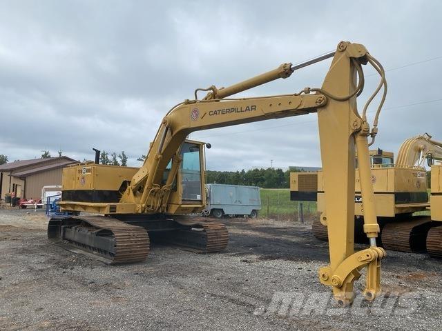 CAT 225 حفارات زحافة