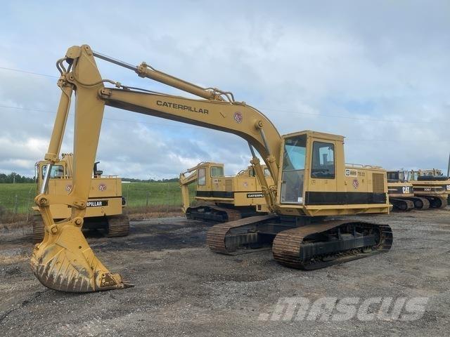 CAT 225 حفارات زحافة
