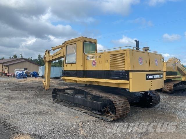 CAT 225 حفارات زحافة