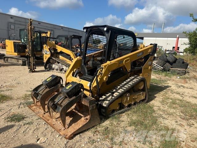 CAT 249D3 لوادر انزلاقية التوجيه