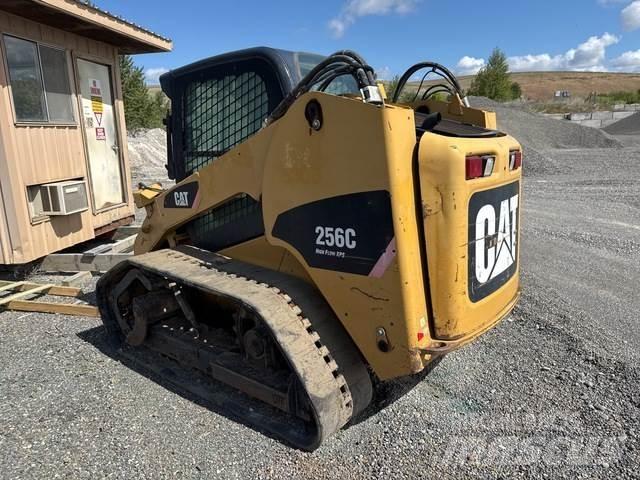 CAT 256C لوادر انزلاقية التوجيه
