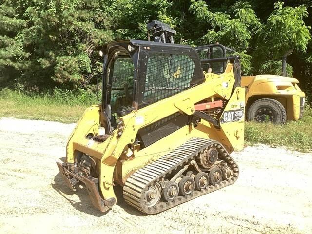 CAT 257D لوادر انزلاقية التوجيه