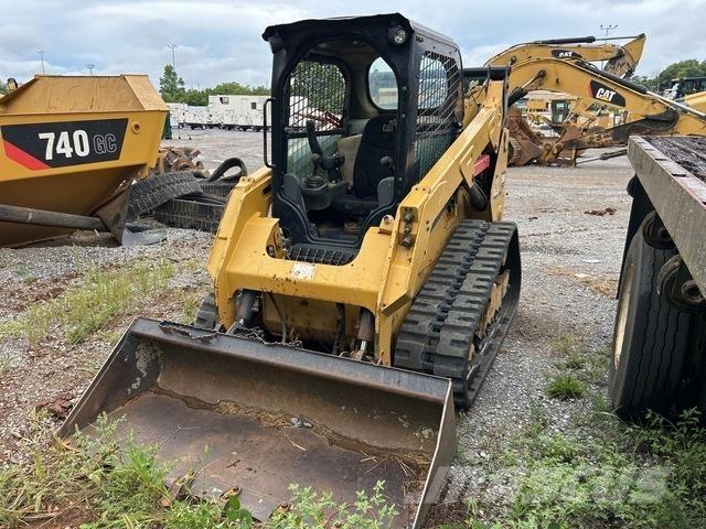 CAT 259D لوادر انزلاقية التوجيه