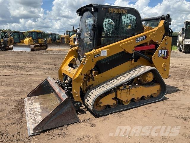 CAT 259D3 لوادر انزلاقية التوجيه
