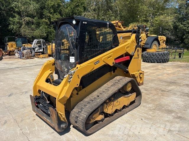 CAT 259D3 لوادر انزلاقية التوجيه