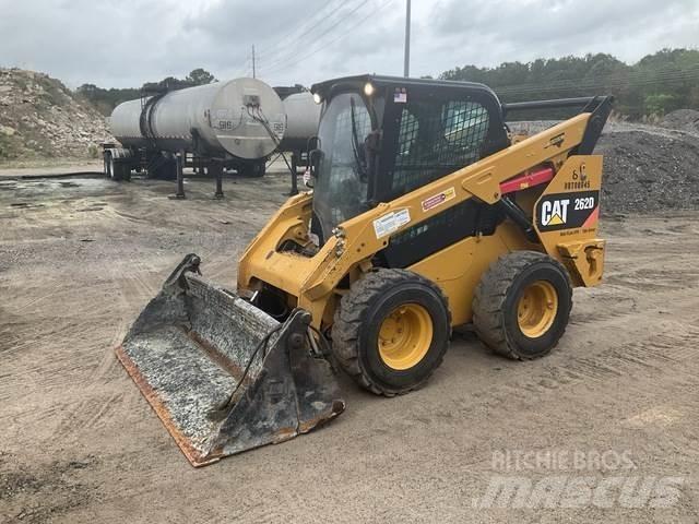 CAT 262D لوادر انزلاقية التوجيه