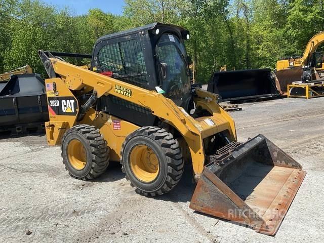 CAT 262D لوادر انزلاقية التوجيه