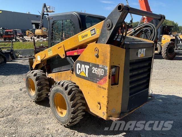 CAT 262D لوادر انزلاقية التوجيه