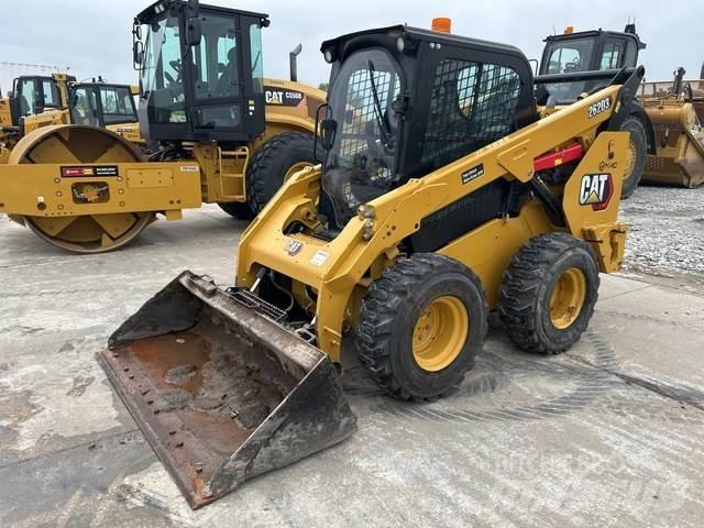 CAT 262D3 لوادر انزلاقية التوجيه