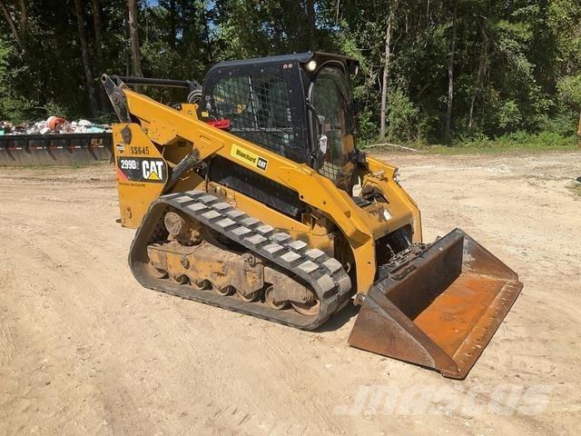 CAT 299D2 لوادر انزلاقية التوجيه