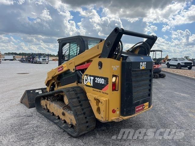 CAT 299D2 لوادر انزلاقية التوجيه