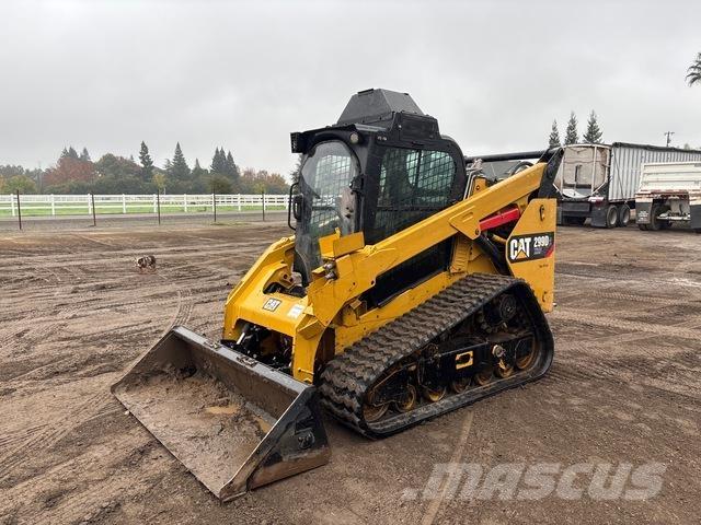 CAT 299D2 XHP لوادر انزلاقية التوجيه