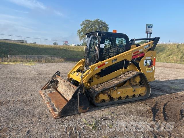 CAT 299D3 لوادر انزلاقية التوجيه