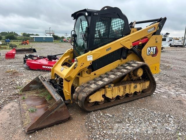 CAT 299D3 لوادر انزلاقية التوجيه